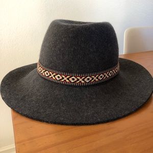 Lovely Bird Wool Fedora Hat Tribal Gray O/S